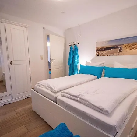 Apartment Kapitaenshaus Fewo 2 Cuxhaven